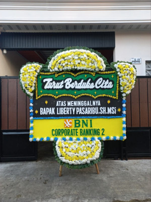 Papan Bunga Duka di Naioni